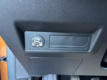 Photo 22 Renault Captur  TCe 100 GPL - 21