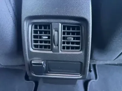 Photo 16 Renault Captur  TCe 100 GPL - 21