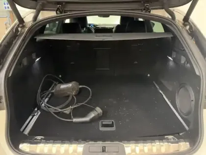 Photo 19 Peugeot 508  SW Hybrid 225 e-EAT8