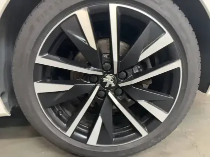 Photo 18 Peugeot 508  SW Hybrid 225 e-EAT8