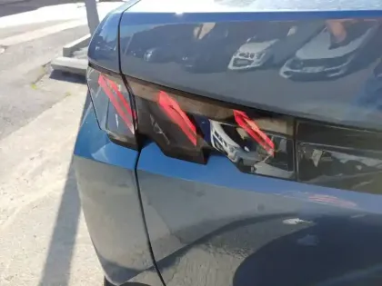 Photo 36 Peugeot 3008  Plug-in Hybrid 195 e-DCS7