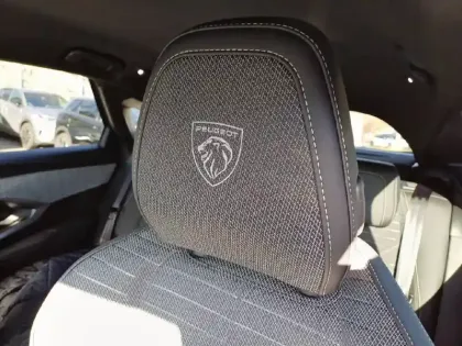 Photo 19 Peugeot 3008  Plug-in Hybrid 195 e-DCS7