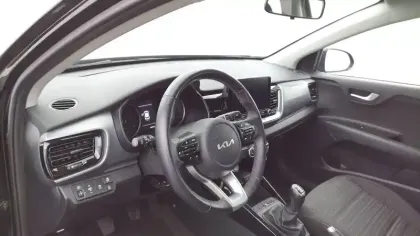 Photo 24 Kia Stonic  1.0 T-GDi 100 ch BVM6