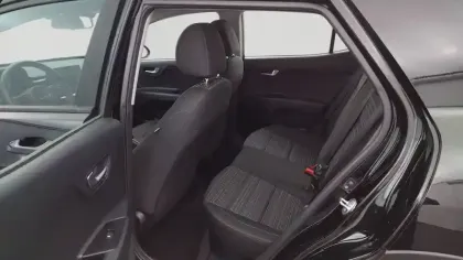 Photo 15 Kia Stonic  1.0 T-GDi 100 ch BVM6