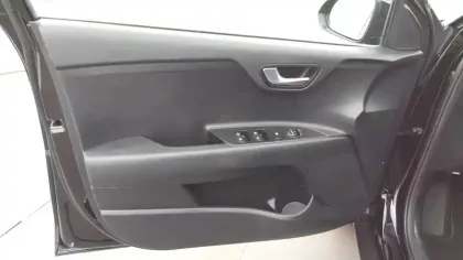 Photo 25 Kia Stonic  1.0 T-GDi 100 ch BVM6