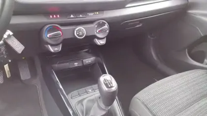 Photo 14 Kia Stonic  1.0 T-GDi 100 ch BVM6