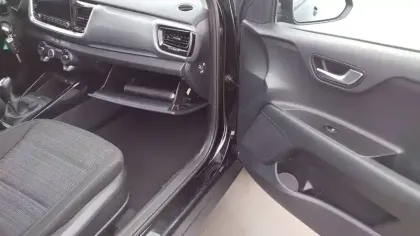 Photo 28 Kia Stonic  1.0 T-GDi 100 ch BVM6