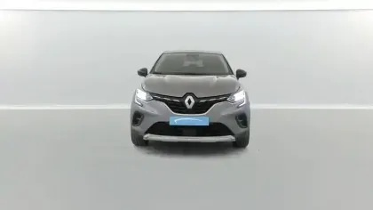 Photo 16 Renault Captur  E-Tech full hybrid 145
