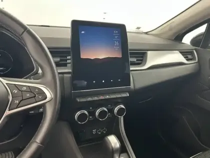 Photo 20 Renault Captur  E-Tech full hybrid 145