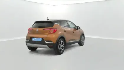 Photo 13 Renault Captur  E-Tech 145 - 21