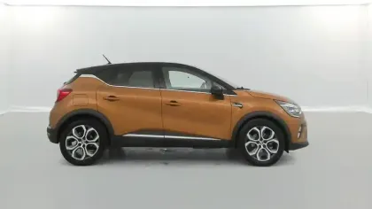 Photo 14 Renault Captur  E-Tech 145 - 21