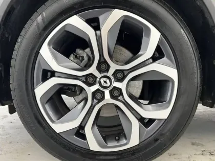 Photo 27 Renault Captur  E-Tech 145 - 21