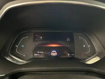 Photo 25 Renault Captur  E-Tech 145 - 21