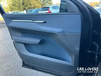 Photo 22 Volvo Ex30  Single 272 ch 1EDT