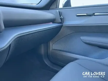 Photo 21 Volvo Ex30  Single 272 ch 1EDT