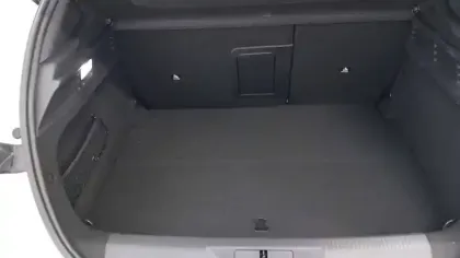 Photo 2 Peugeot 308  Electrique 54 kWh 156ch