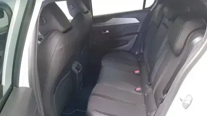 Photo 15 Peugeot 308  Electrique 54 kWh 156ch