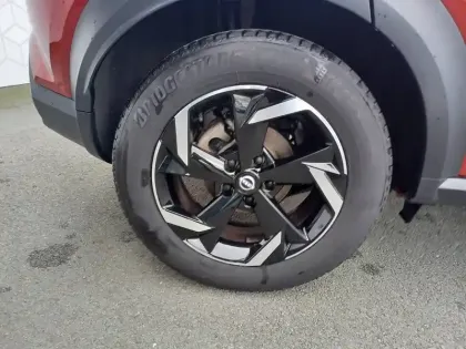 Photo 13 Nissan Juke  HYBRID 143