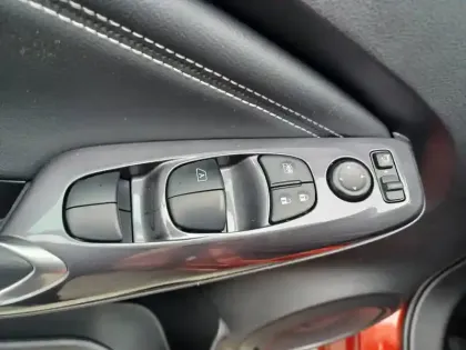 Photo 24 Nissan Juke  HYBRID 143