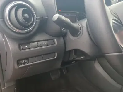 Photo 23 Nissan Juke  HYBRID 143