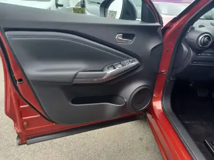 Photo 22 Nissan Juke  HYBRID 143