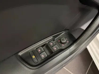 Photo 15 Audi A1  Sportback 30 TFSI 110 ch BVM6