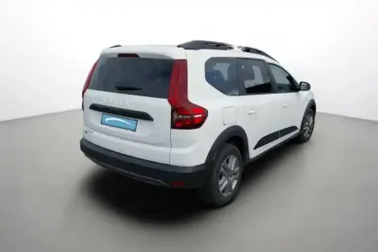 Photo 5 Dacia Jogger  TCe 110 5 places