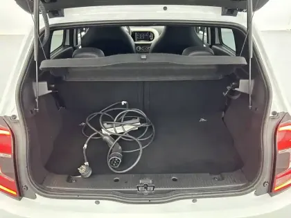 Photo 26 Renault Twingo  III E-Tech