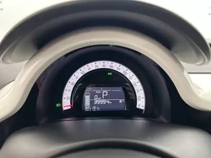 Photo 25 Renault Twingo  III E-Tech