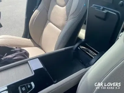 Photo 39 Volvo Xc90  T8 AWD Hybride Rechargeable 455 ch Geartronic 8 7pl