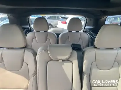 Photo 37 Volvo Xc90  T8 AWD Hybride Rechargeable 455 ch Geartronic 8 7pl