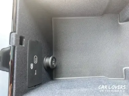 Photo 20 Volvo Xc90  T8 AWD Hybride Rechargeable 455 ch Geartronic 8 7pl