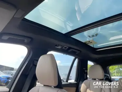 Photo 32 Volvo Xc90  T8 AWD Hybride Rechargeable 455 ch Geartronic 8 7pl