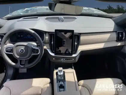 Photo 16 Volvo Xc90  T8 AWD Hybride Rechargeable 455 ch Geartronic 8 7pl