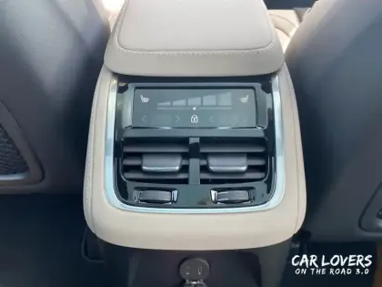 Photo 34 Volvo Xc90  T8 AWD Hybride Rechargeable 455 ch Geartronic 8 7pl