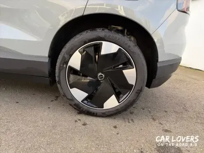 Photo 7 Volvo Ex30  Single 272 ch 1EDT