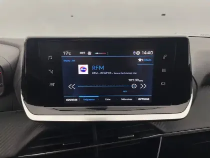 Photo 83 Peugeot 208  PureTech 100 S&S BVM6