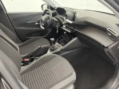 Photo 91 Peugeot 208  PureTech 100 S&S BVM6