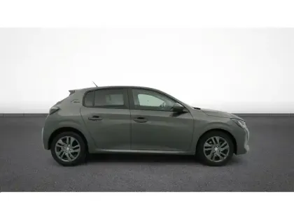 Photo 73 Peugeot 208  PureTech 100 S&S BVM6