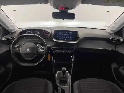 Photo 93 Peugeot 208  PureTech 100 S&S BVM6