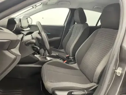 Photo 77 Peugeot 208  PureTech 100 S&S BVM6