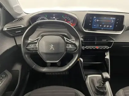 Photo 85 Peugeot 208  PureTech 100 S&S BVM6