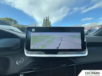 Photo 45 Peugeot 2008  Hybrid 145 e-DCS6