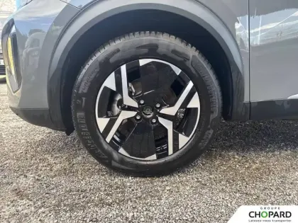 Photo 84 Peugeot 2008  Hybrid 145 e-DCS6