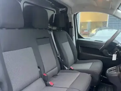 Photo 20 Peugeot Expert  FGN M BLUEHDI 145 S&S EAT8