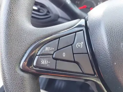 Photo 13 Dacia Sandero  SCe 65