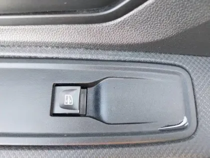 Photo 10 Dacia Sandero  SCe 65