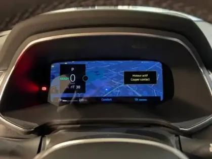 Photo 53 Renault Captur  E-Tech full hybrid 145 ch