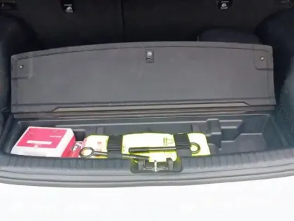 Photo 26 Kia Niro  1.6 GDi Hybride Rechargeable 141 ch DCT6 Design