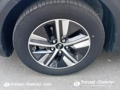 Photo 14 Kia Niro  1.6 GDi Hybride Rechargeable 141 ch DCT6 Design